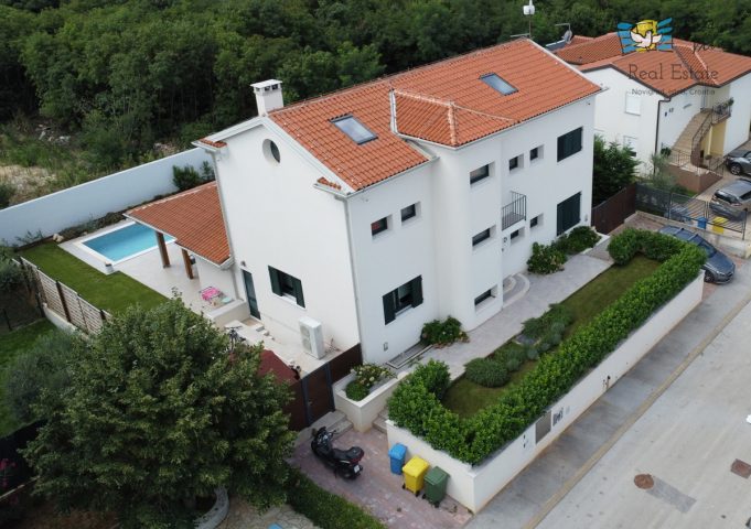 Casa in vendita 380 m² – Umag