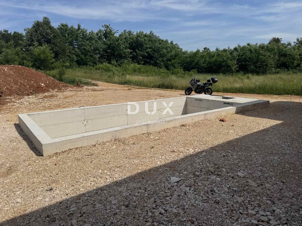 Kuća Na prodaju - ISTARSKA SVETA NEDELJA