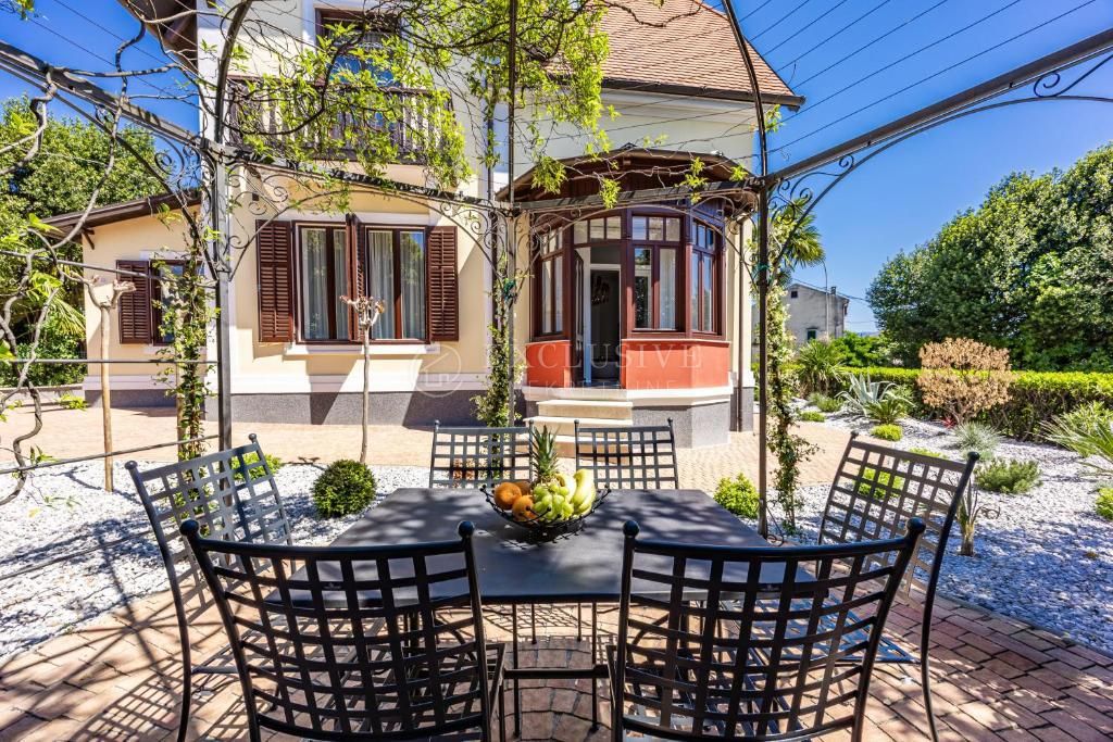 Haus Zu vermieten - PRIMORSKO-GORANSKA OPATIJA