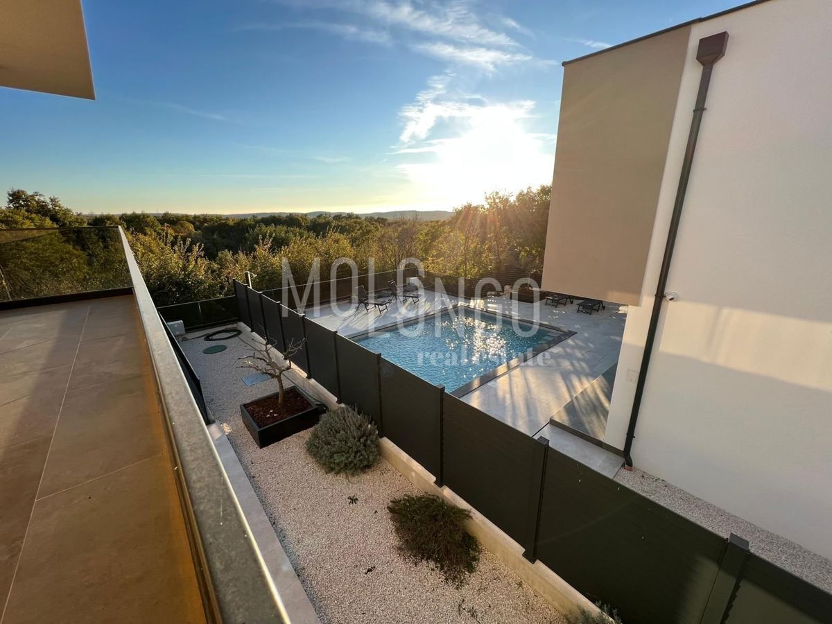 Haus Zu verkaufen - Istarska Svetvinčenat - foto 3/10