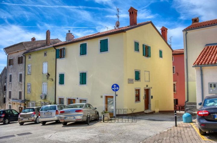 Kuća za najam 324 m² – Vrsar
