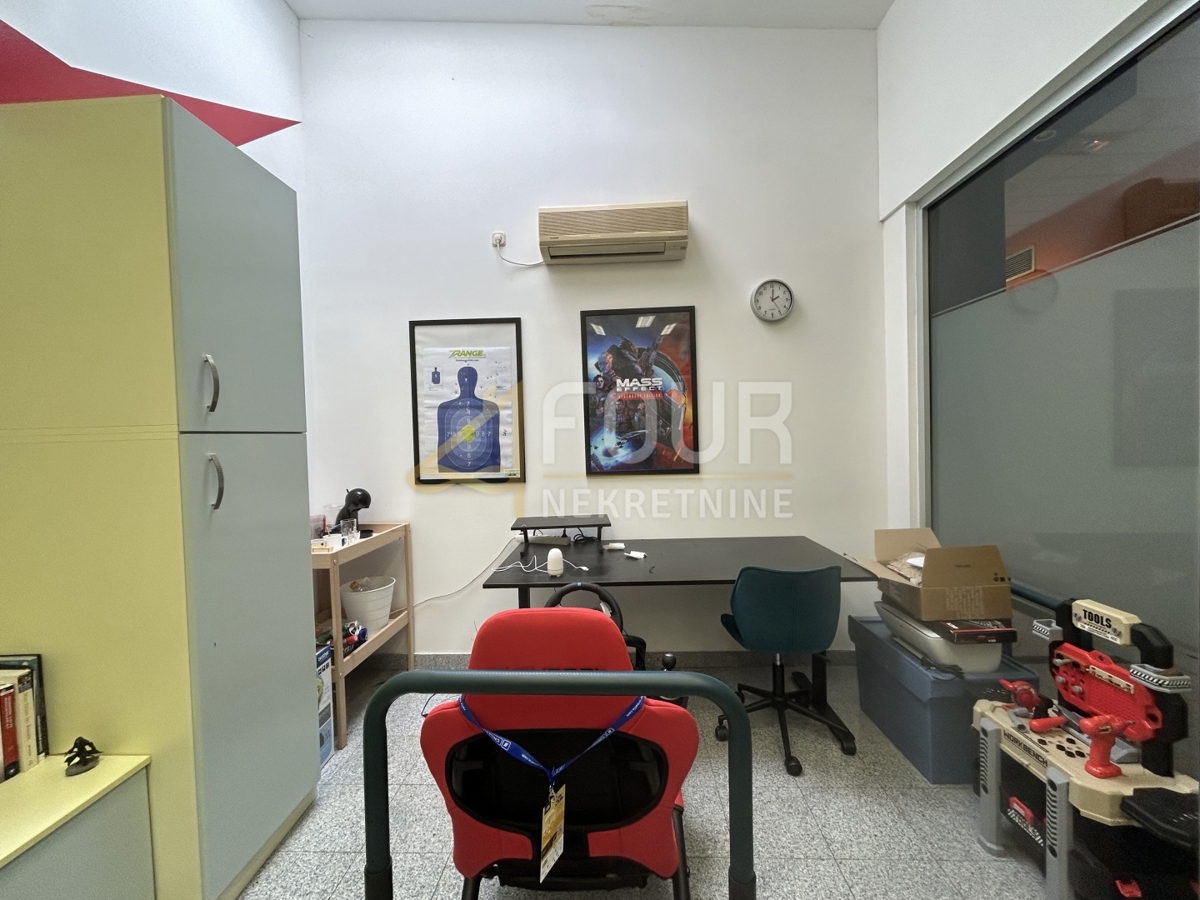 Lokal użytkowy Do wynajęcia - Primorsko-goranska Viškovo - foto 2/3