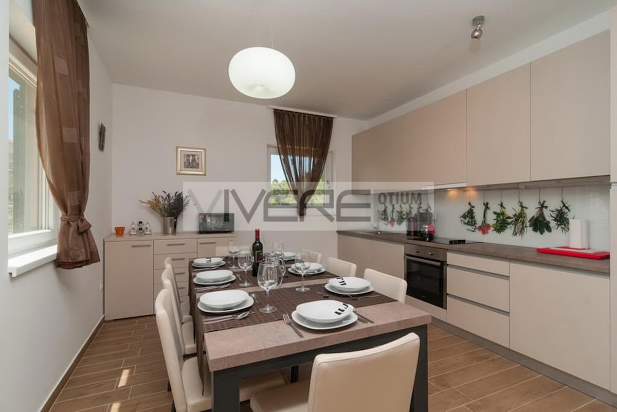 House For sale - SPLITSKO-DALMATINSKA BRAČ