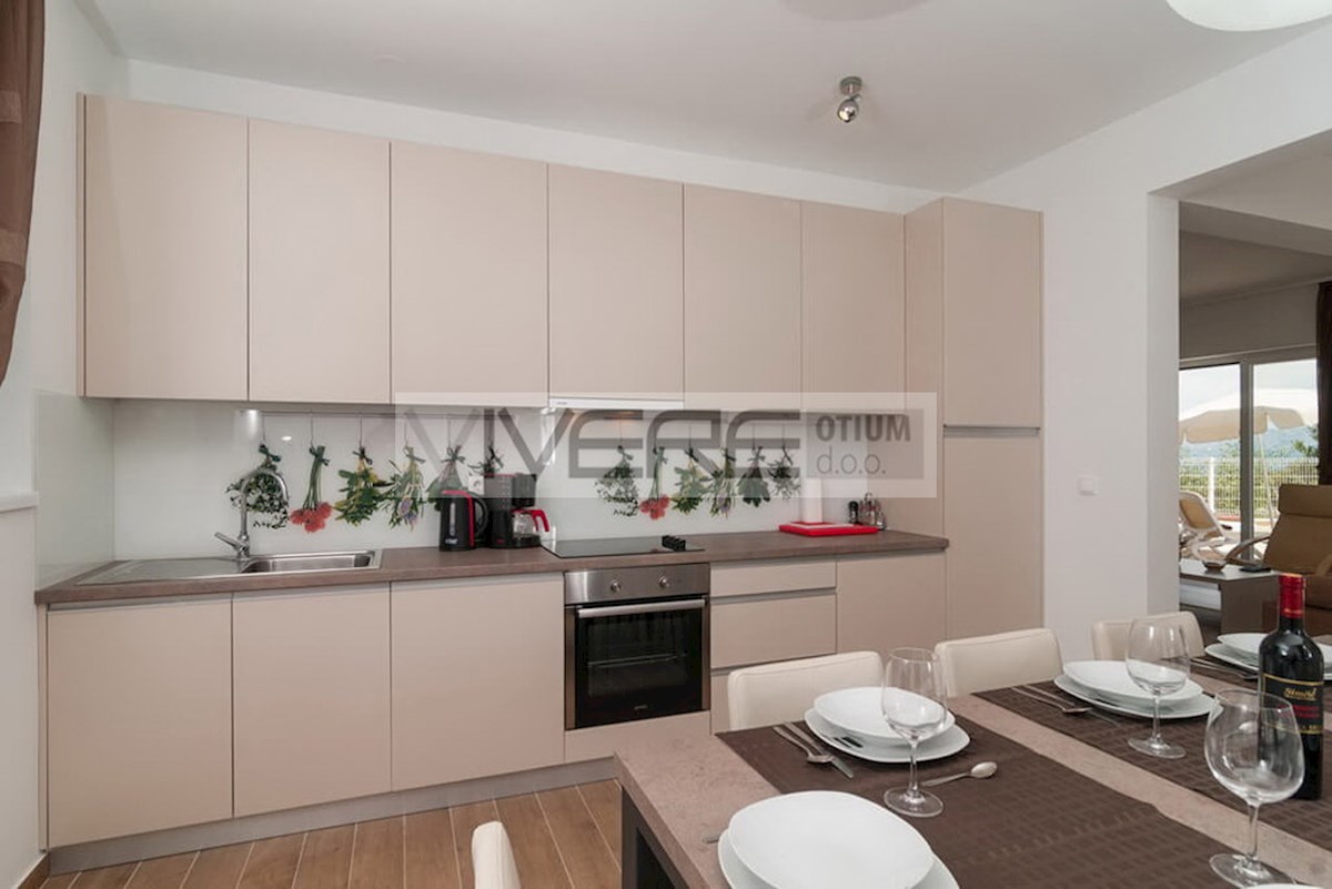 House For sale - SPLITSKO-DALMATINSKA BRAČ