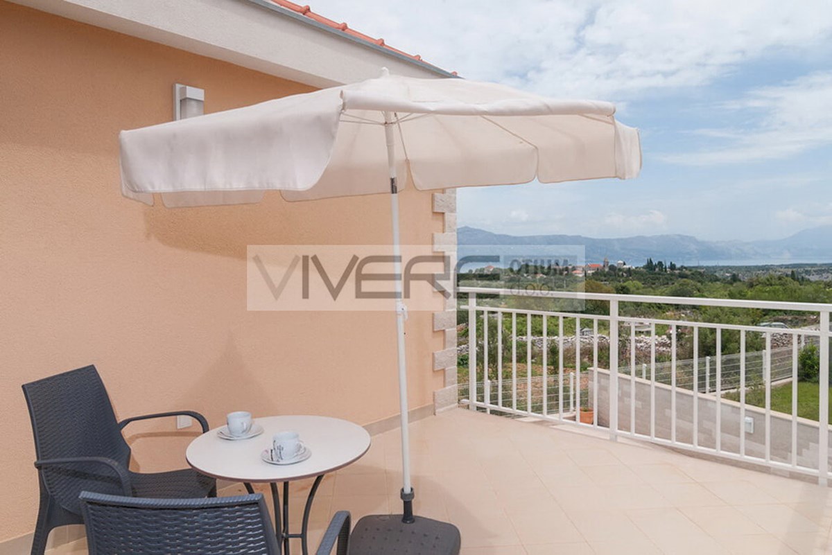 House For sale - SPLITSKO-DALMATINSKA BRAČ