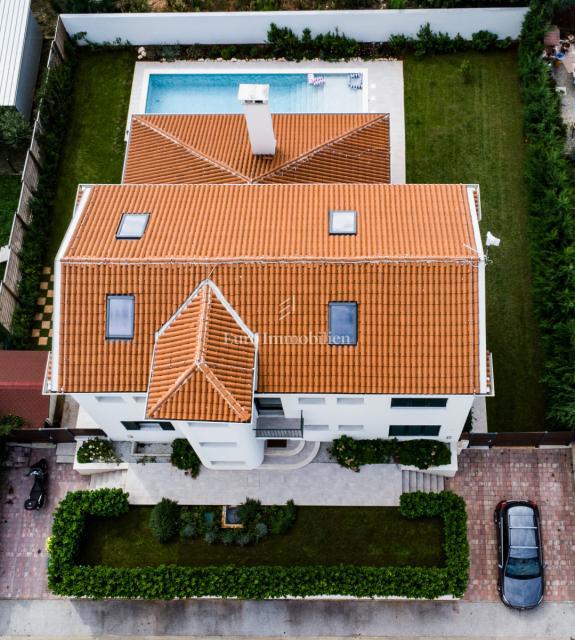 Kuća Na prodaju - ISTARSKA UMAG