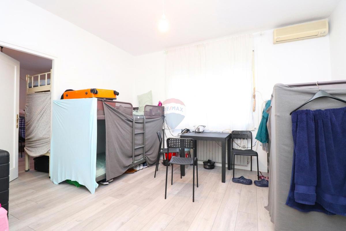 Haus Zu verkaufen - Grad Zagreb Zagreb - foto 1/12