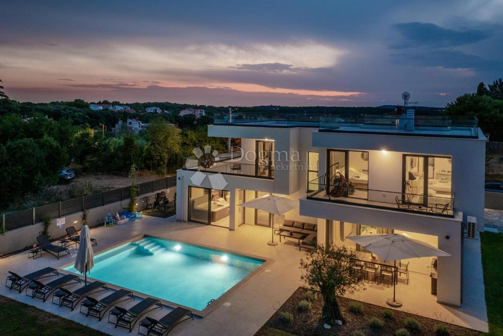 House For sale - Istarska Medulin - foto 1/34