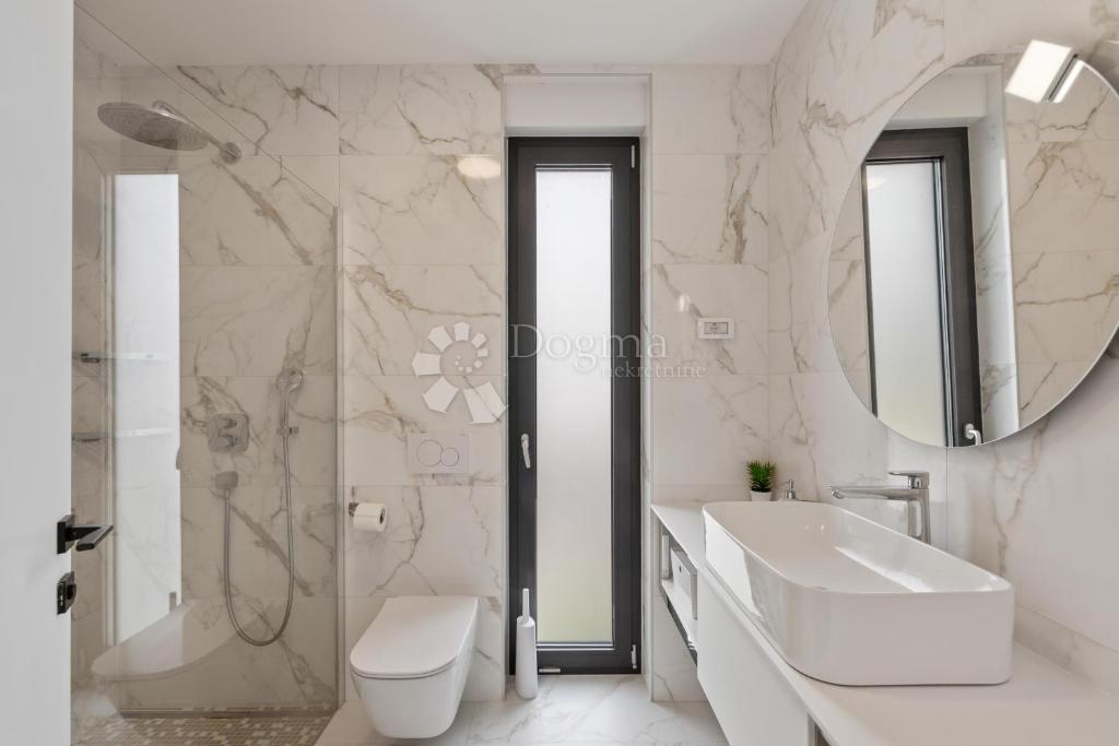 House For sale - ISTARSKA MEDULIN