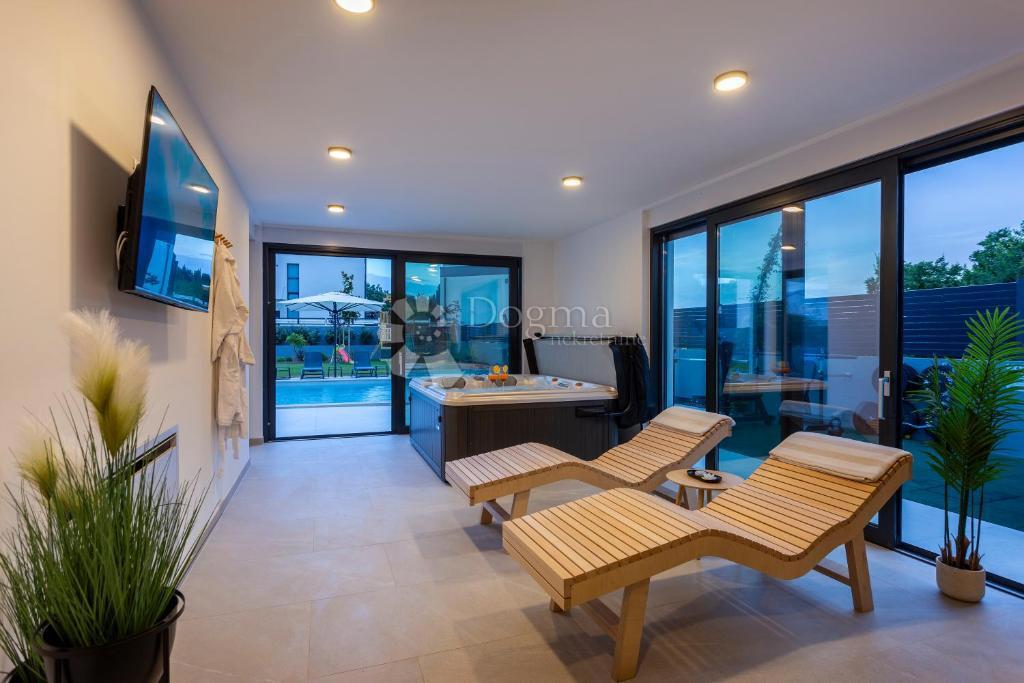 House For sale - ISTARSKA MEDULIN