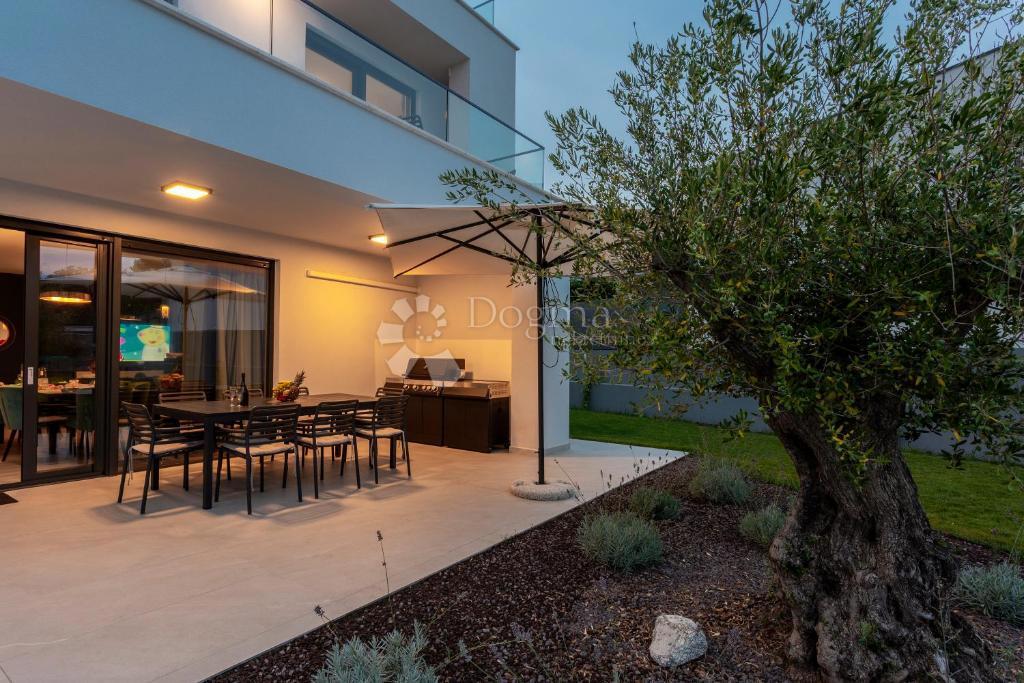 House For sale - ISTARSKA MEDULIN
