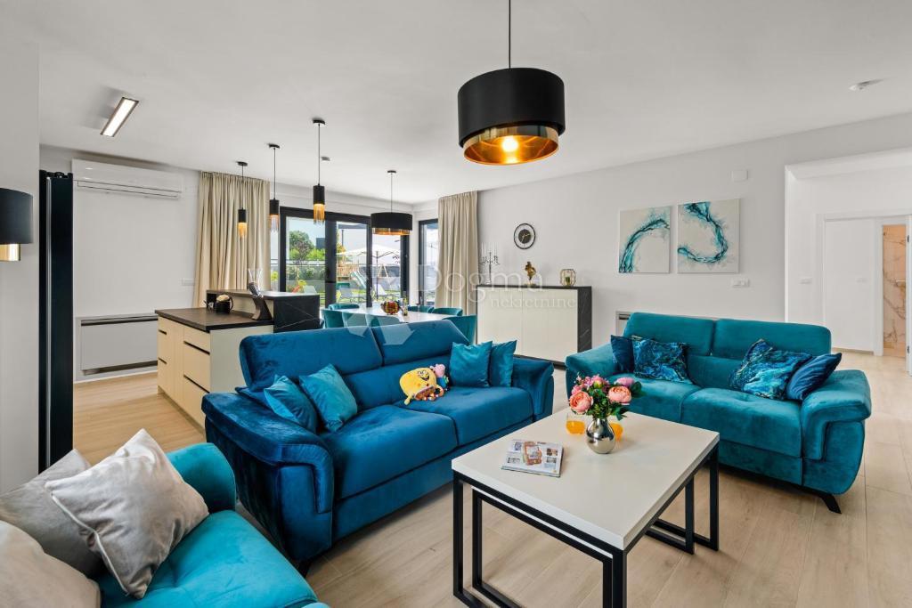 House For sale - ISTARSKA MEDULIN