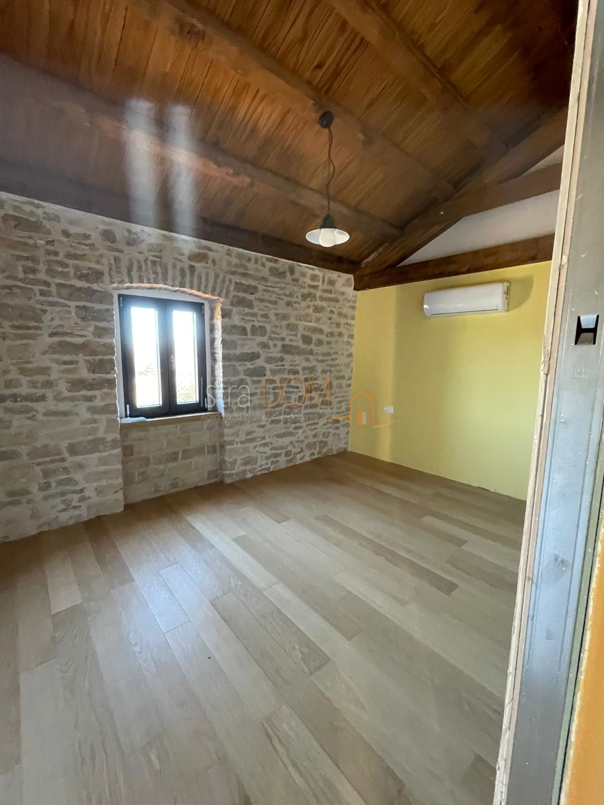 House For sale - ISTARSKA BARBAN
