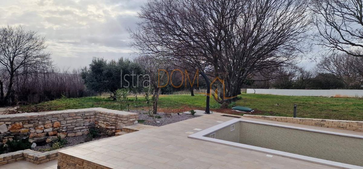 House For sale - ISTARSKA BARBAN