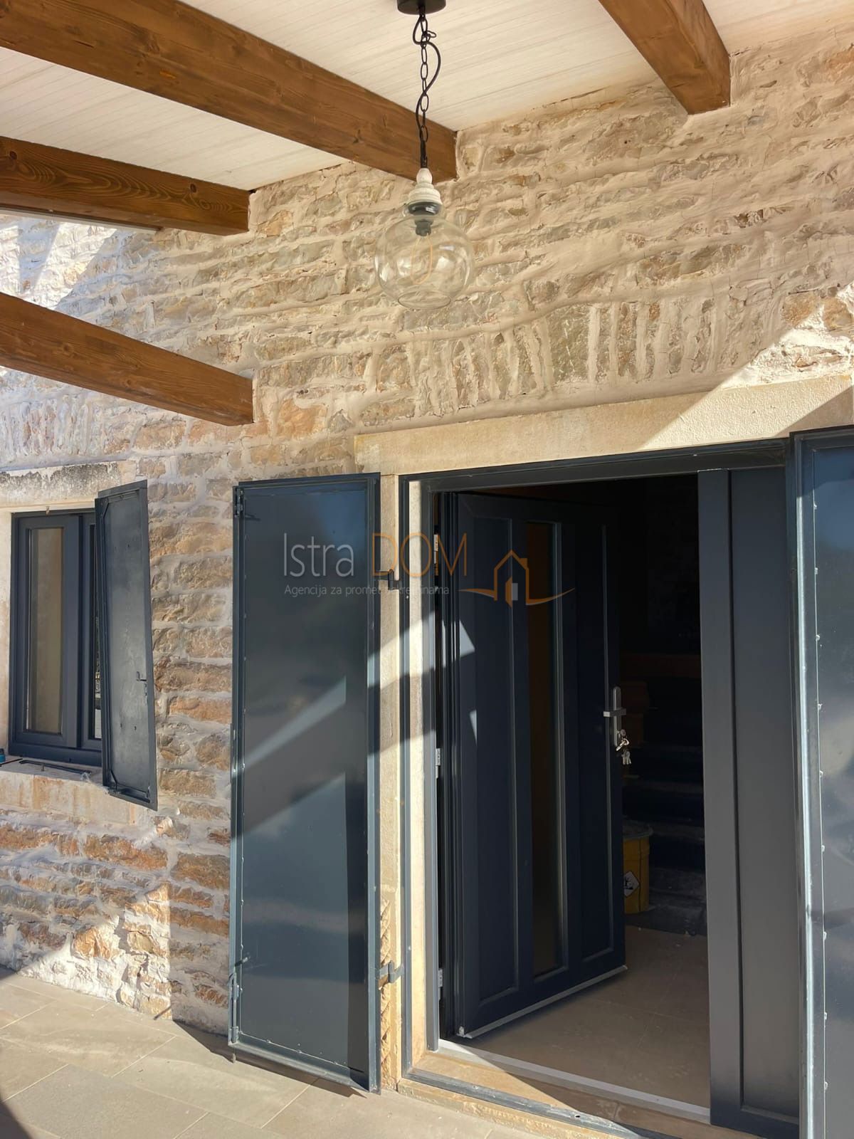 House For sale - ISTARSKA BARBAN