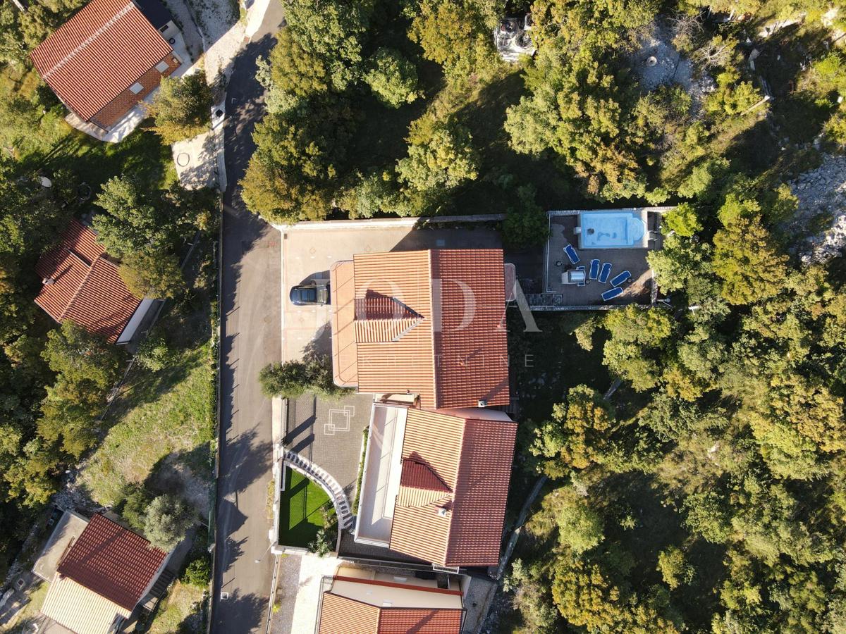Stan Na prodaju - PRIMORSKO-GORANSKA CRIKVENICA