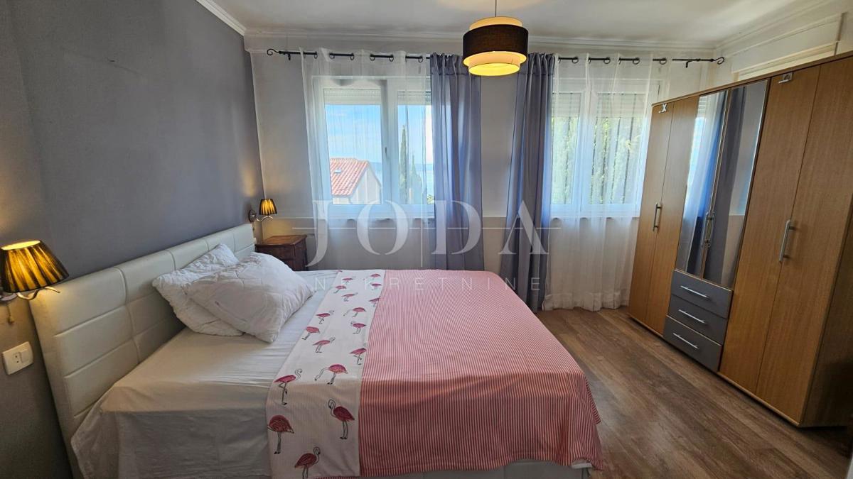 Stan Na prodaju - PRIMORSKO-GORANSKA CRIKVENICA