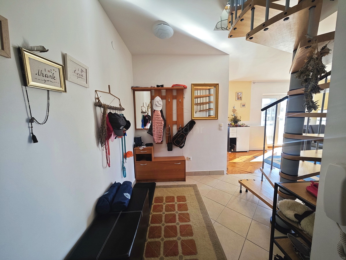 Apartment Zu verkaufen - PRIMORSKO-GORANSKA KRK