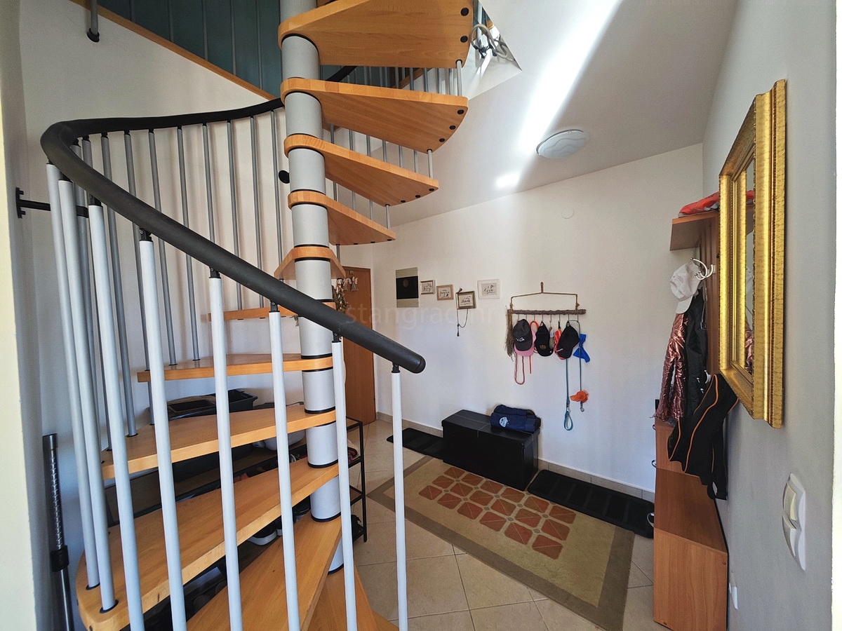 Apartment Zu verkaufen - PRIMORSKO-GORANSKA KRK