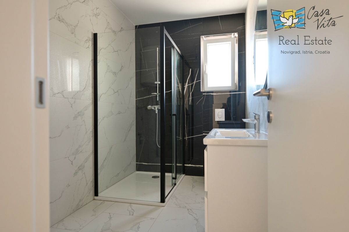Flat For sale - ISTARSKA NOVIGRAD