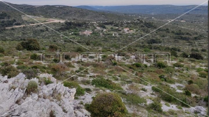 Parcela na predaj 42500 m² – Rogoznica