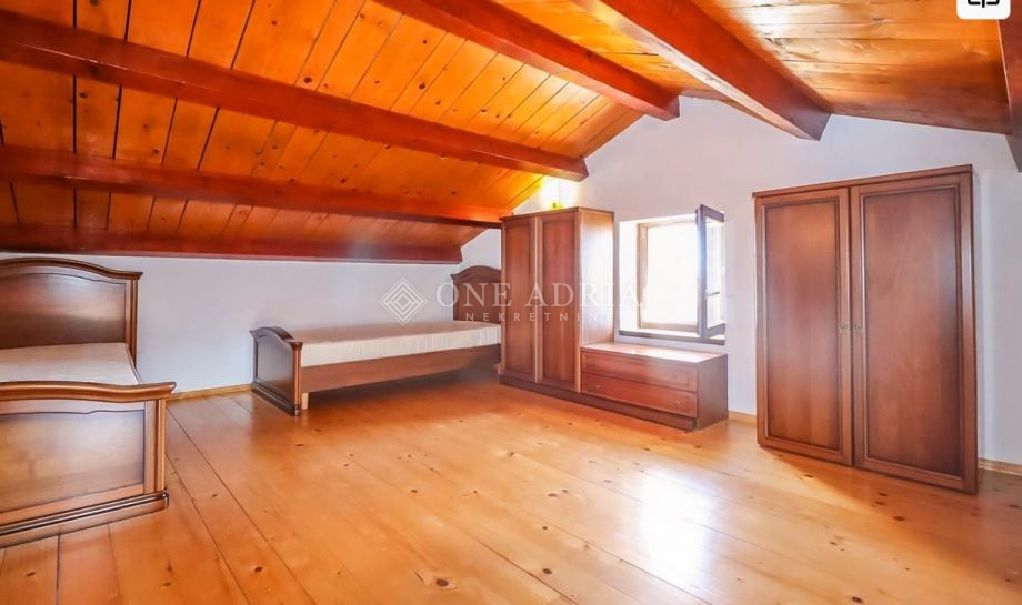 Haus Zu verkaufen - Istarska Ližnjan - foto 2/6