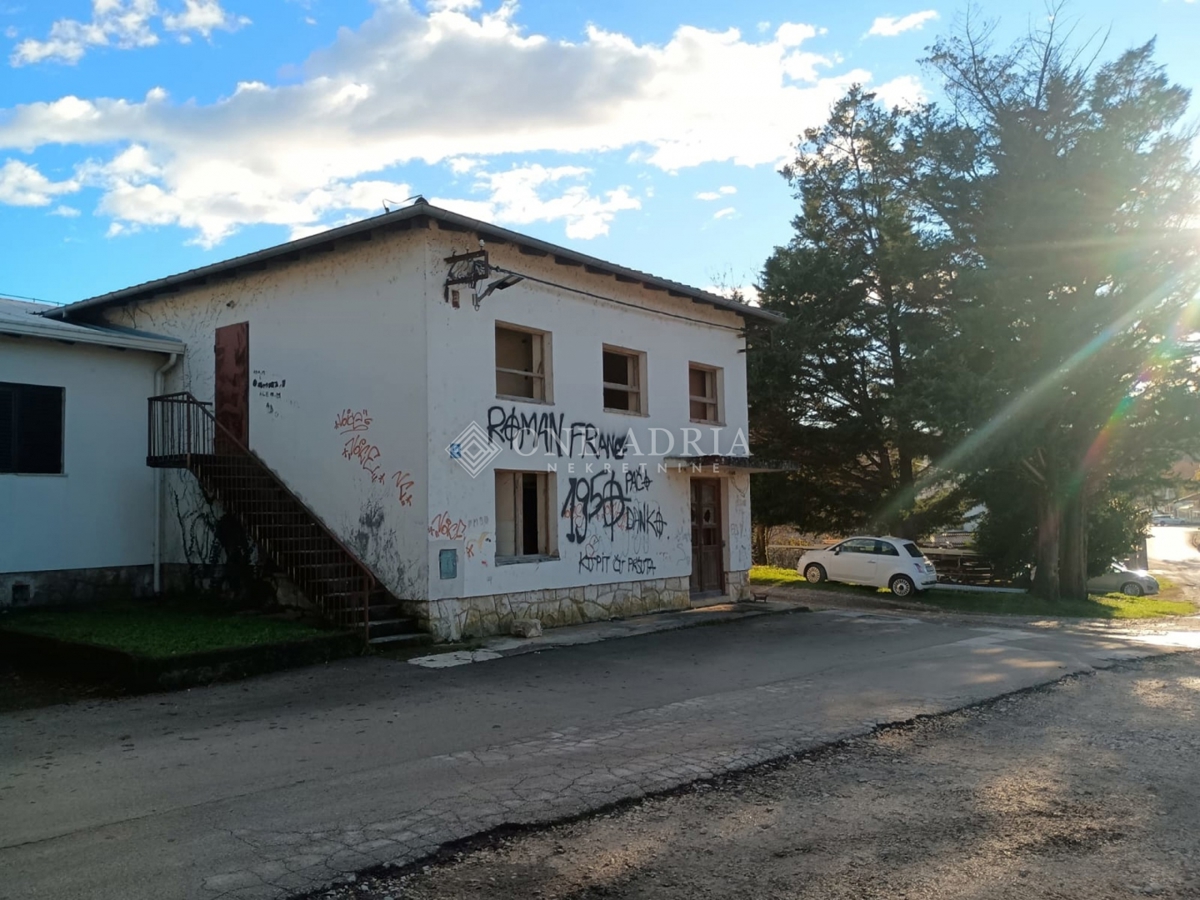 Komerčné Na predaj - ISTARSKA KRŠAN