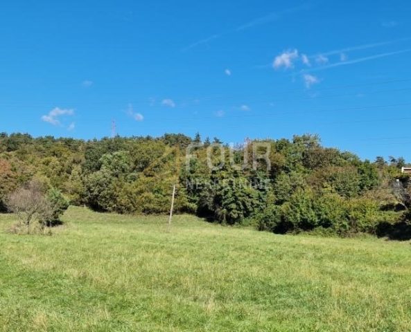 Pozemok na predaj 5486 m² – Čavle