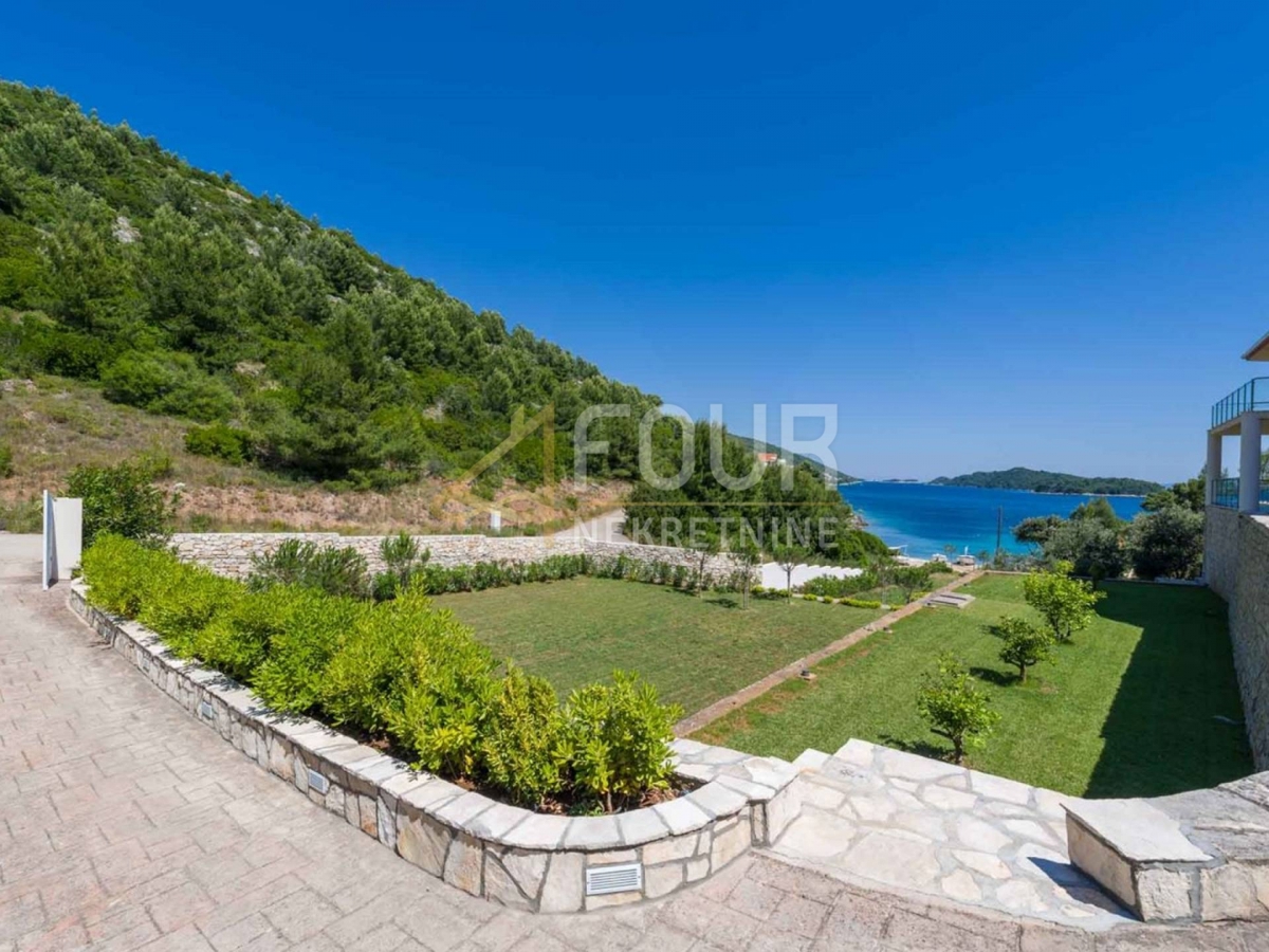 Maison À vendre - DUBROVAČKO-NERETVANSKA KORČULA