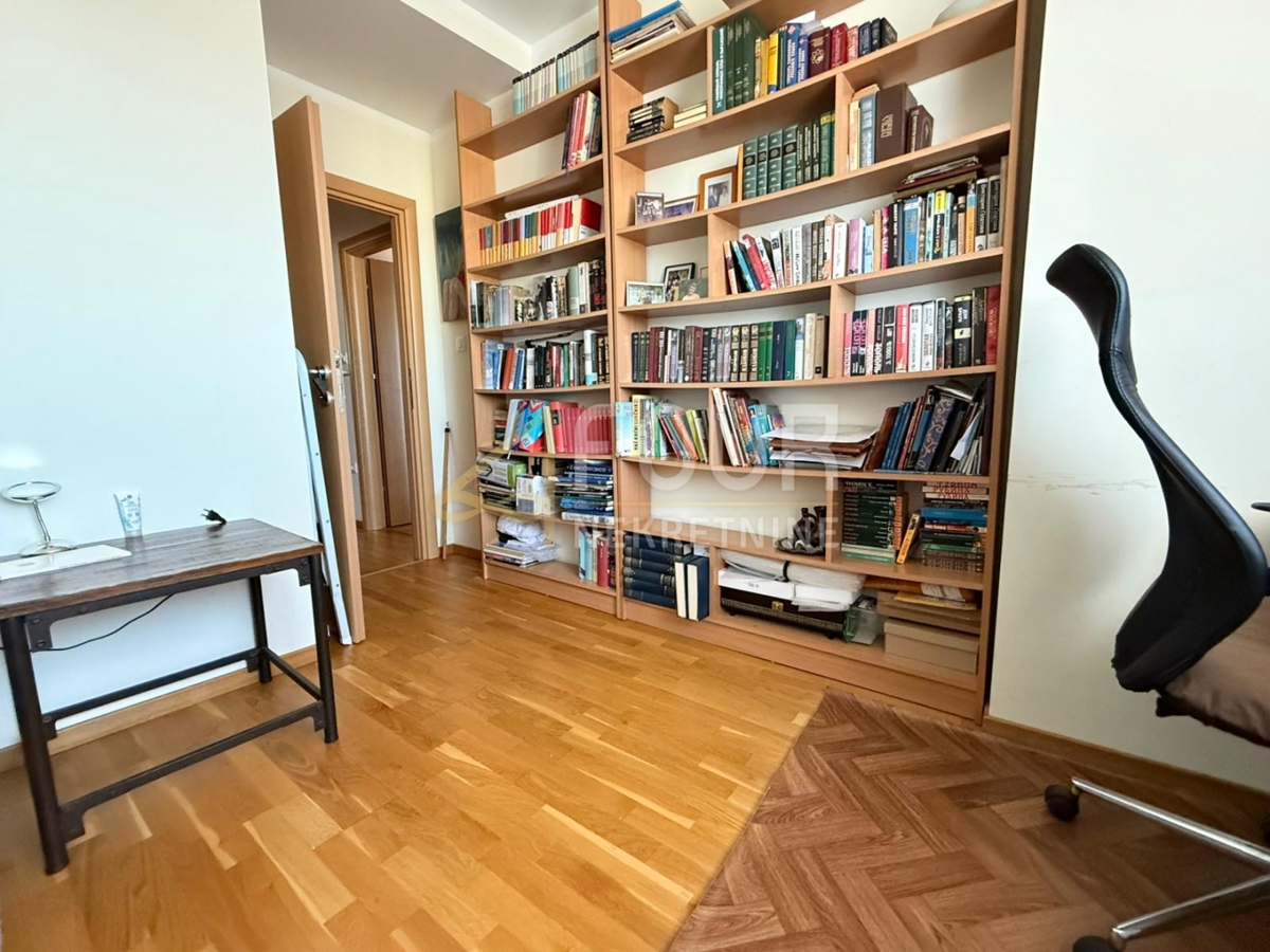 Apartma Na predaj - PRIMORSKO-GORANSKA KOSTRENA
