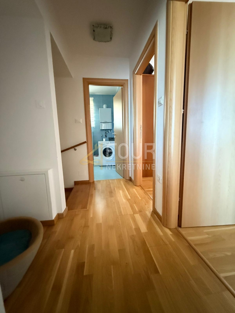 Apartma Na predaj - PRIMORSKO-GORANSKA KOSTRENA