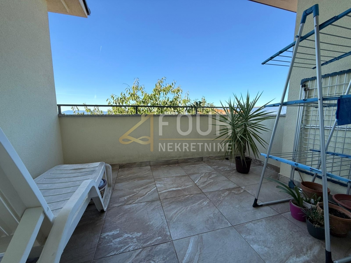 Apartma Na predaj - PRIMORSKO-GORANSKA KOSTRENA