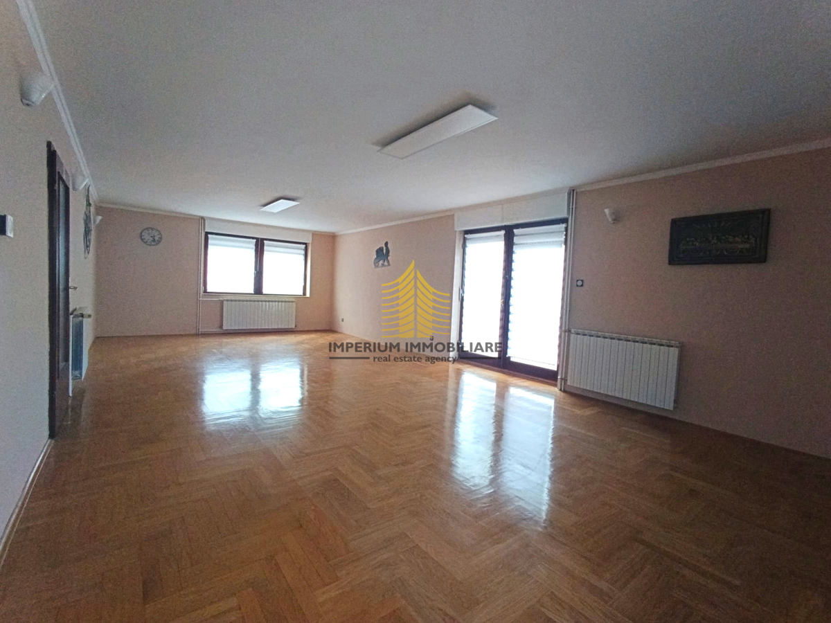 Komerčné Na prenájom - GRAD ZAGREB ZAGREB