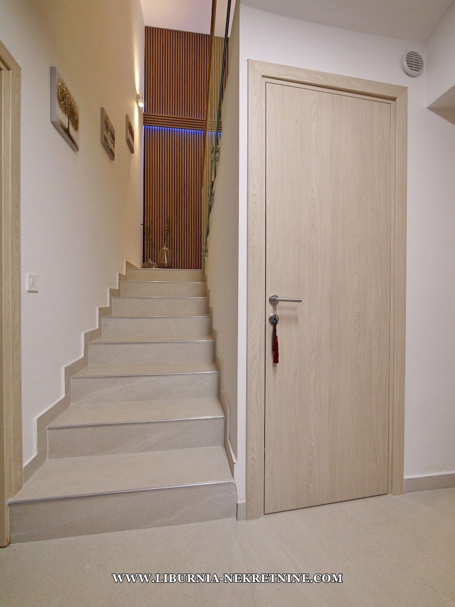 Casa In vendita - PRIMORSKO-GORANSKA KRK