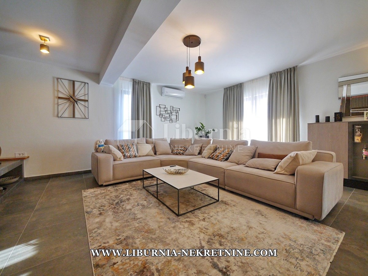 Casa In vendita - PRIMORSKO-GORANSKA KRK