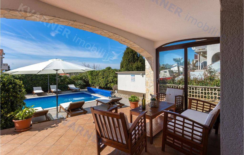 Casa In vendita - PRIMORSKO-GORANSKA KRK