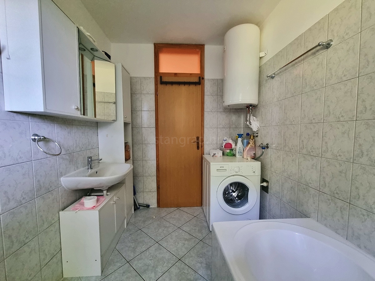 Casa In vendita - PRIMORSKO-GORANSKA KRK