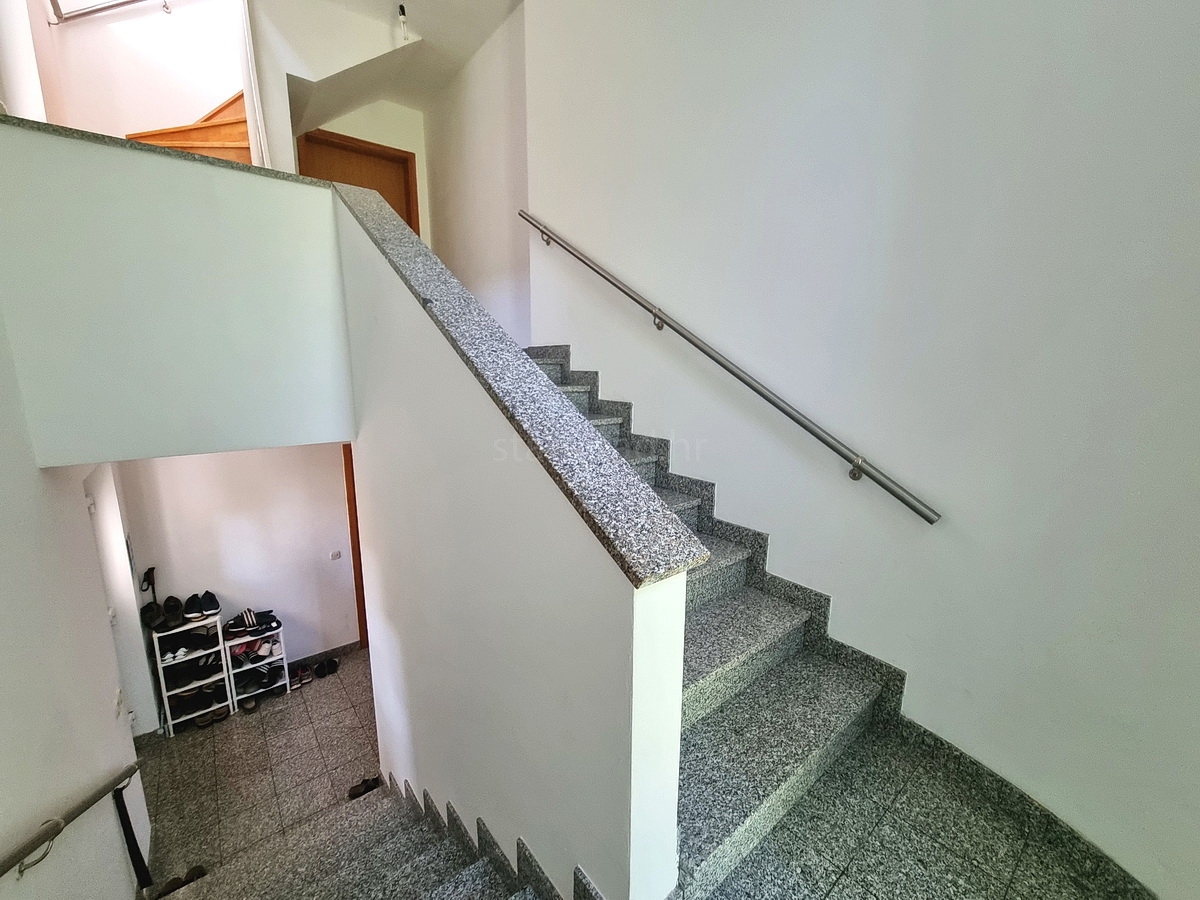 Casa In vendita - PRIMORSKO-GORANSKA KRK