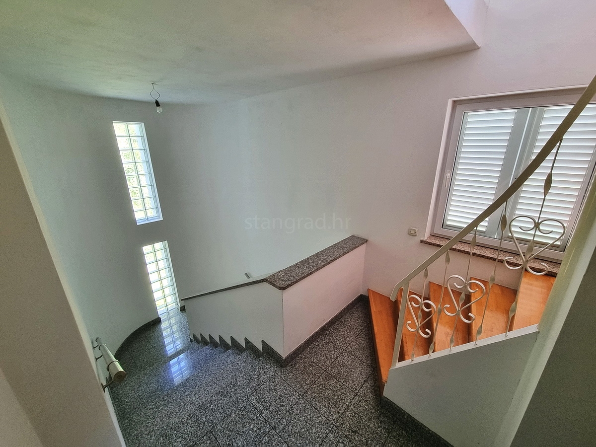 Casa In vendita - PRIMORSKO-GORANSKA KRK