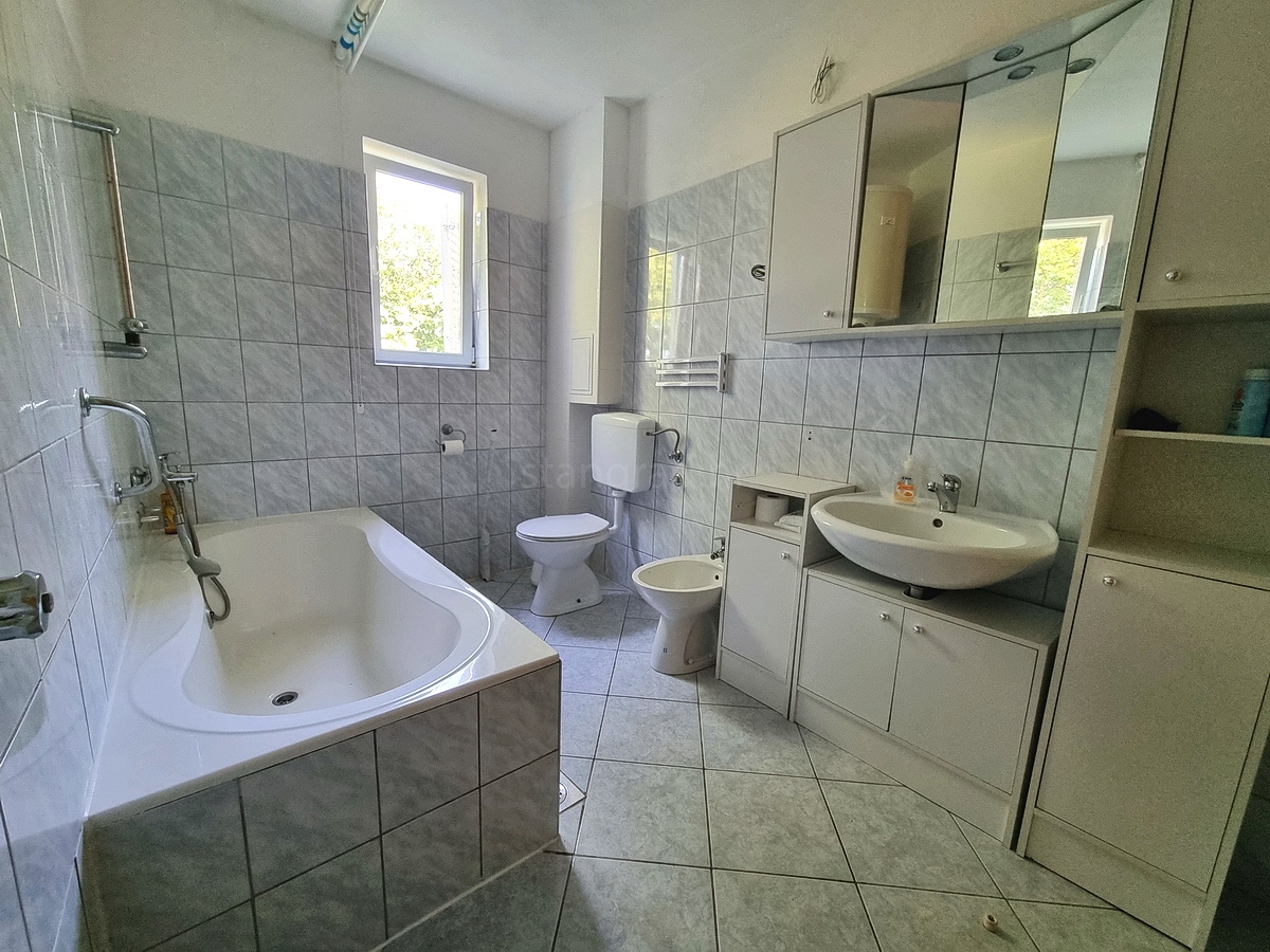 Casa In vendita - PRIMORSKO-GORANSKA KRK
