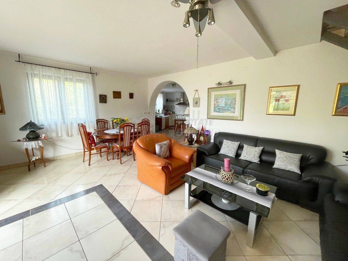 Casa In vendita - PRIMORSKO-GORANSKA KRK