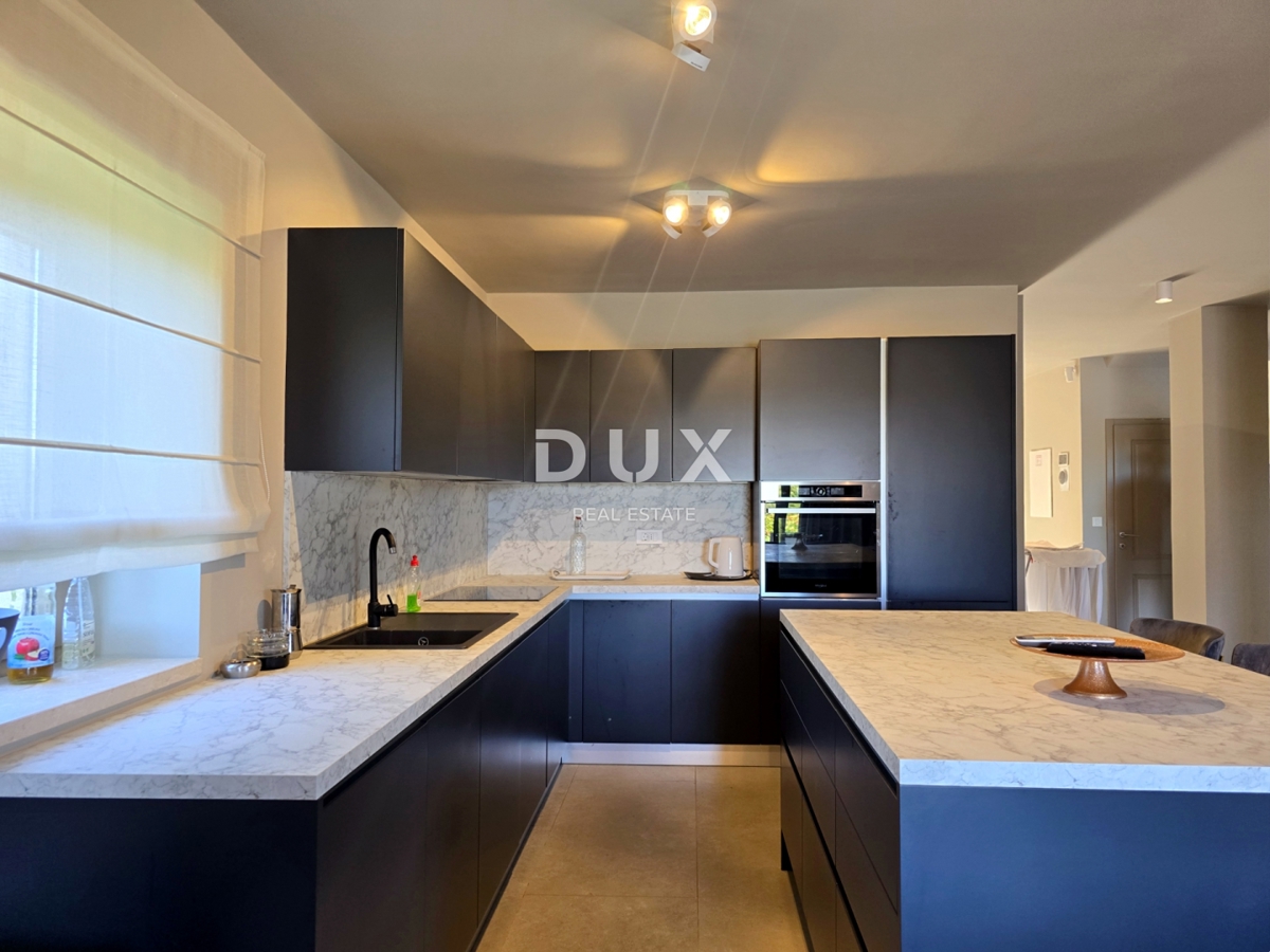 House For sale - ISTARSKA VIŽINADA