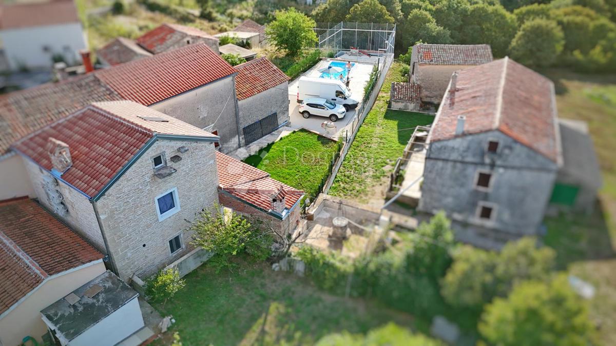Hiša Na predaj - ISTARSKA BARBAN