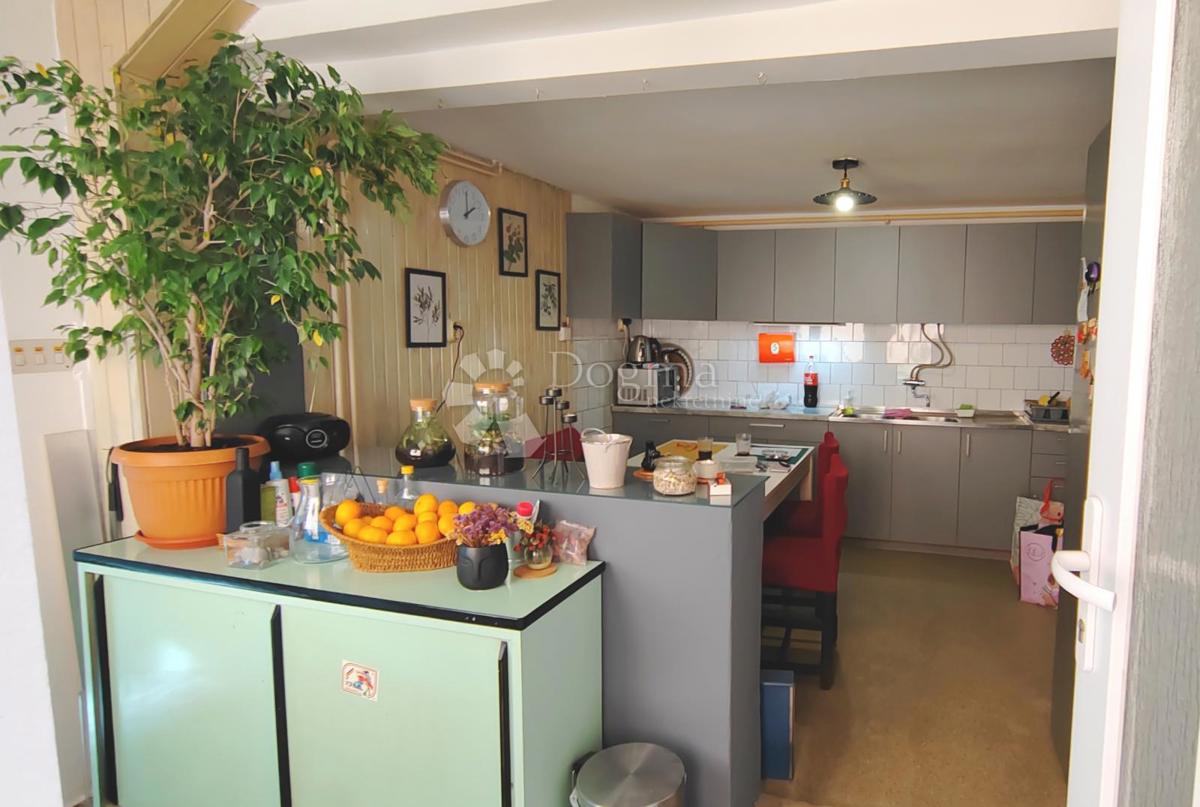 Casa In vendita - Grad Zagreb Zagreb - foto 2/13