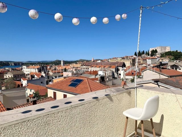 Appartamento da affittare 130 m² – Šibenik