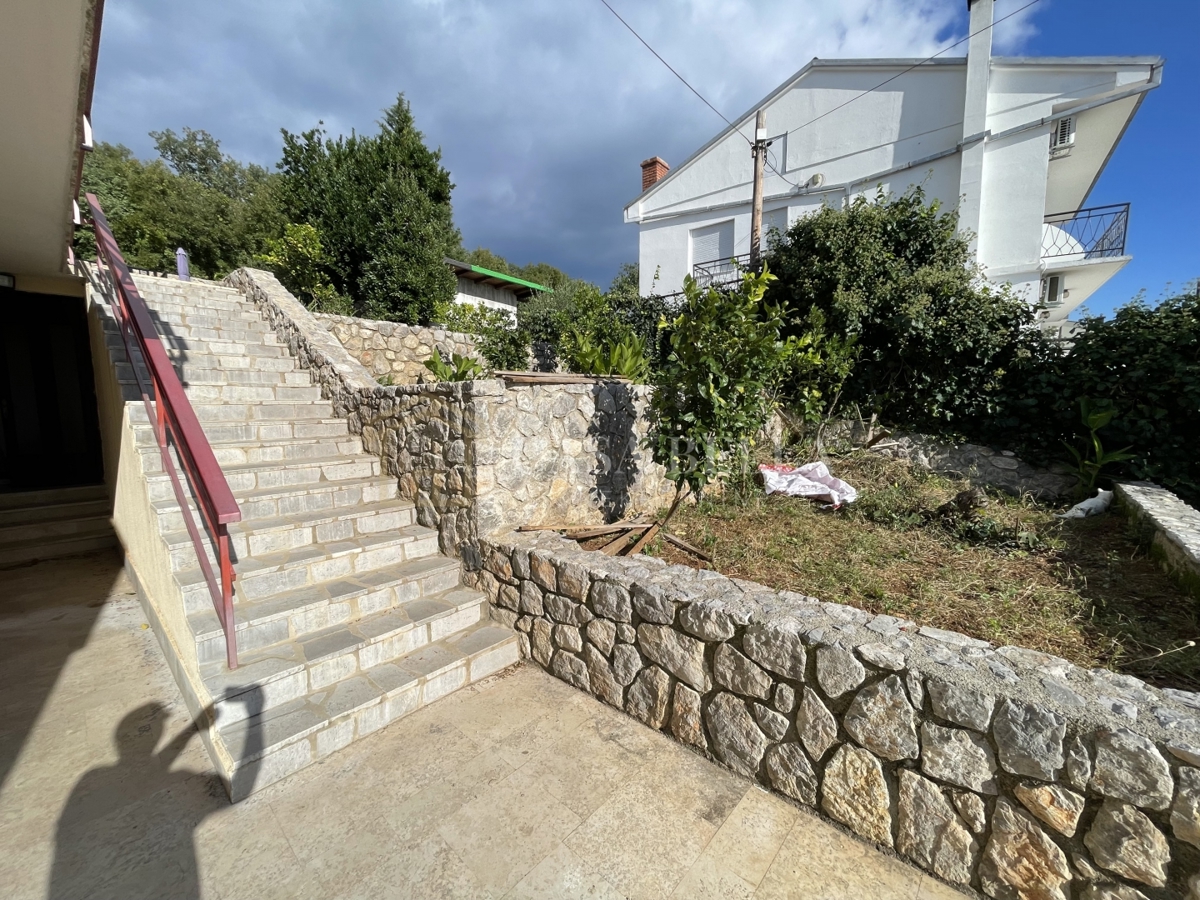 Stan Na prodaju - Primorsko-goranska Crikvenica - foto 2/9