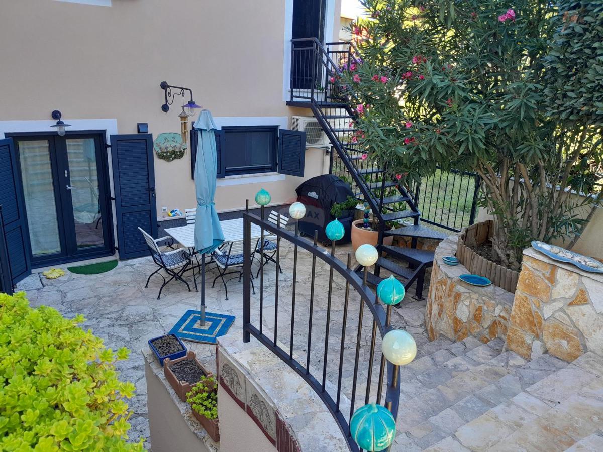 Kuća Na prodaju - ISTARSKA MEDULIN