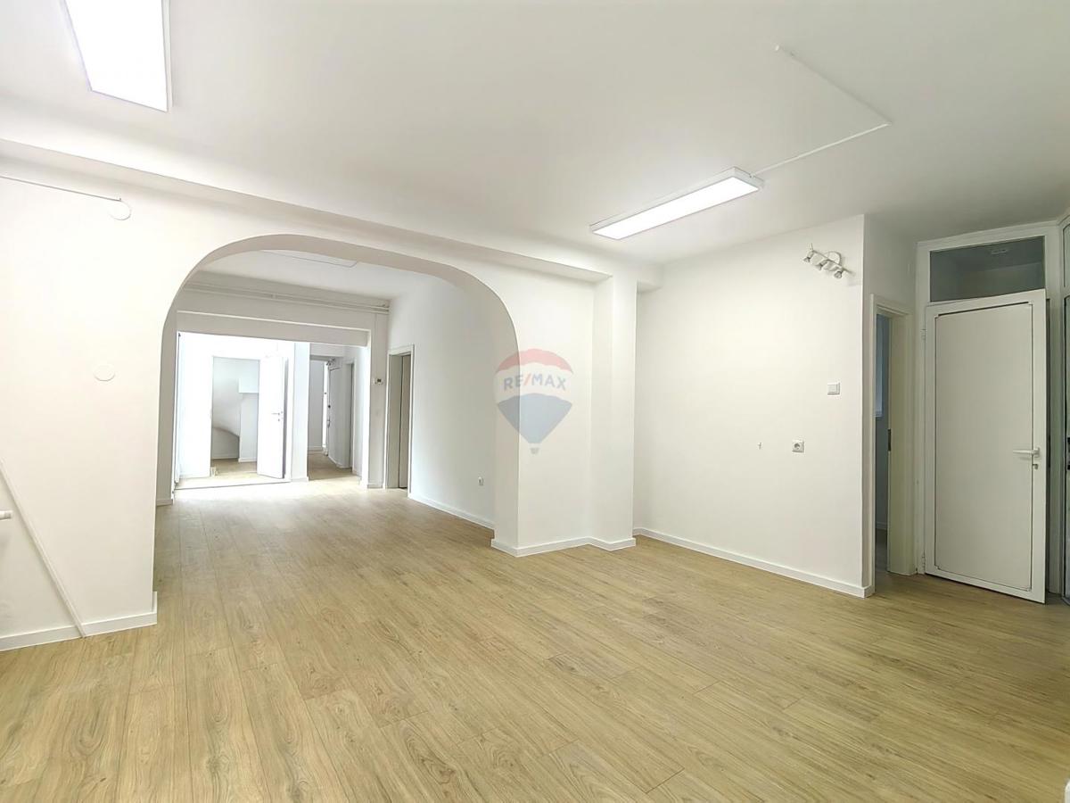 Poslovni prostori Za najem - Grad Zagreb Zagreb - foto 1/6