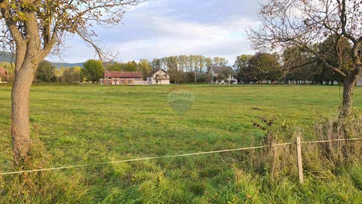 Parcela na predaj 1234 m² – Otočac