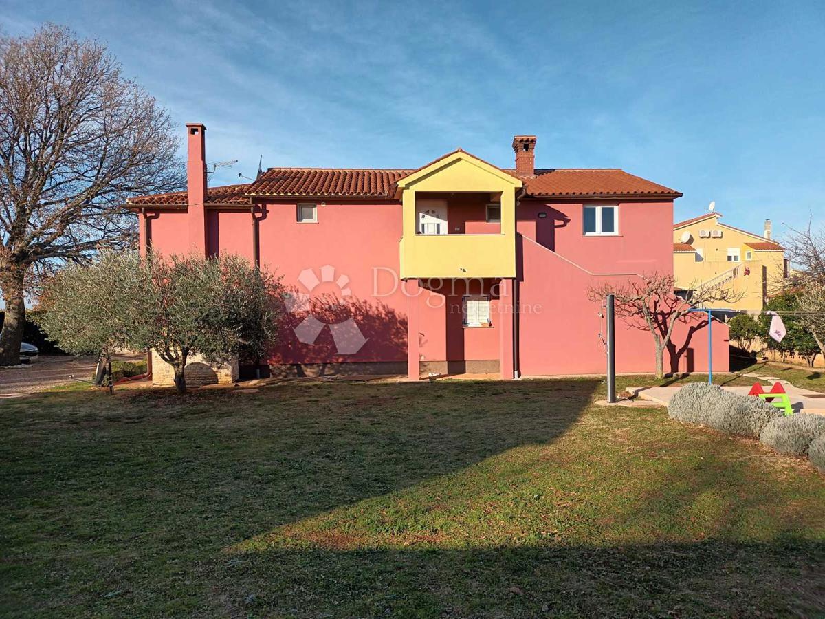 Haus Zu verkaufen - Istarska Ližnjan - foto 1/14